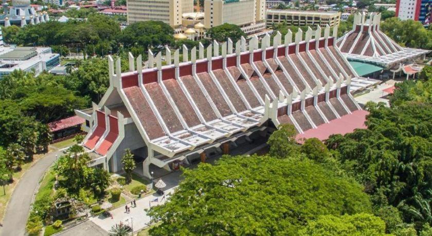 Monaco Boutique Hotel Sadong Jaya Kota Kinabalu Ngoại thất bức ảnh